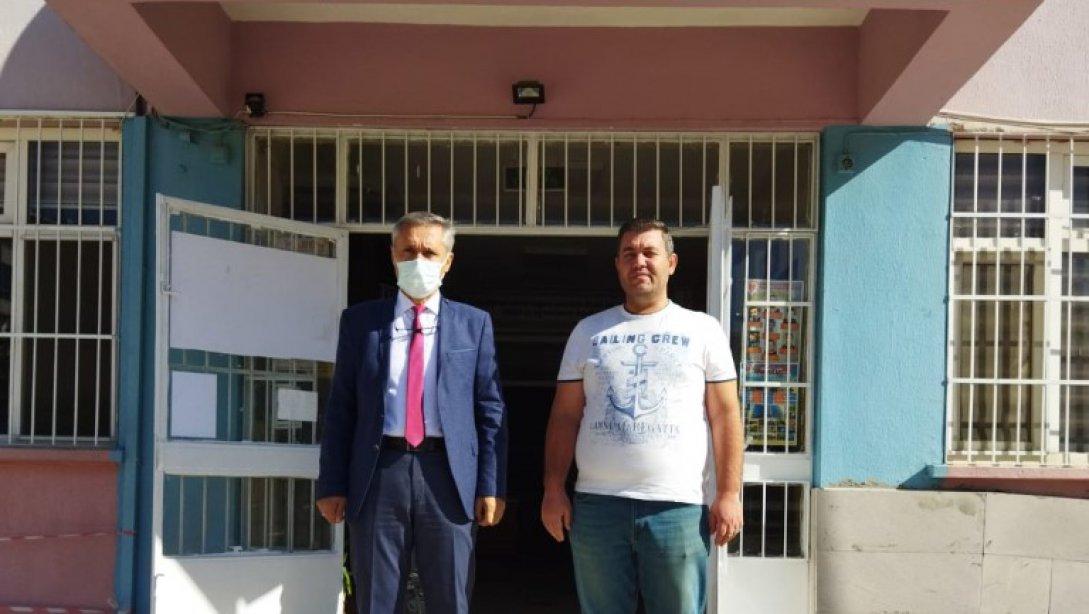  İlçe Milli Eğiim Müdürümüz Mahmut YENEN Rüştü Akbıyıkoğlu Ortaokulunu Ziyaret Etti. 