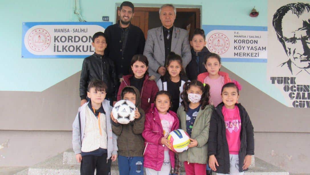 İlçe Milli Eğitim Müdürümüz Mahmut YENEN Kordon İlkokulumuzu Ziyaret Etti