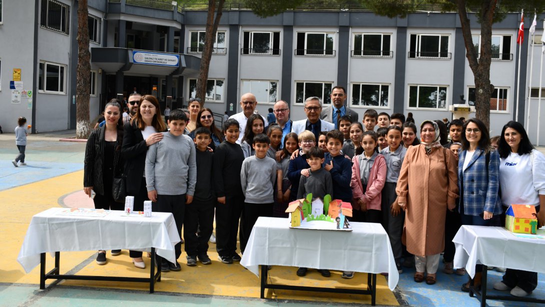 Milli Eğitim Müdürümüz Mahmut YENEN Ticaret ve Sanayi Odası İlkokulu'nu Ziyaret Etti